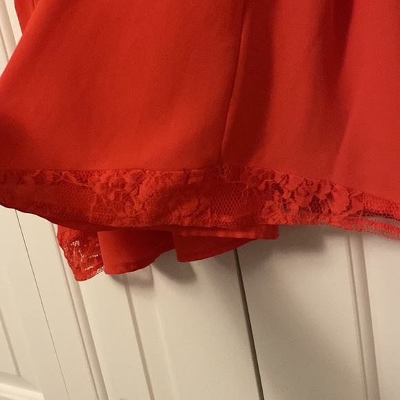 Lace Camisole/tank - Picture 3 of 7